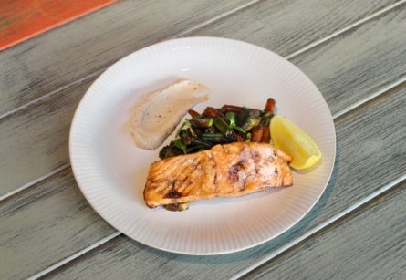 Стейк з лосося